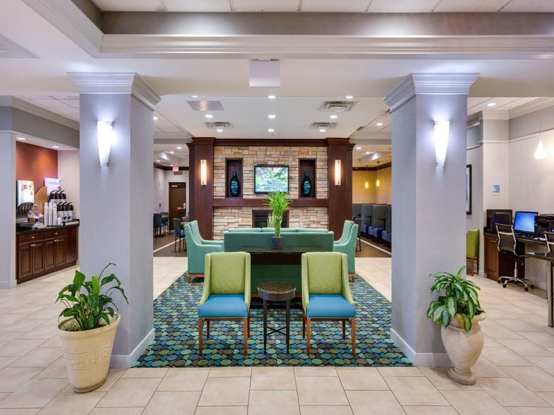 Holiday Inn Express Washington Dc Sw - Springfield By Ihg Exterior photo